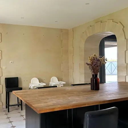 Maison Au Coeur Des Vignes ピュイスガン